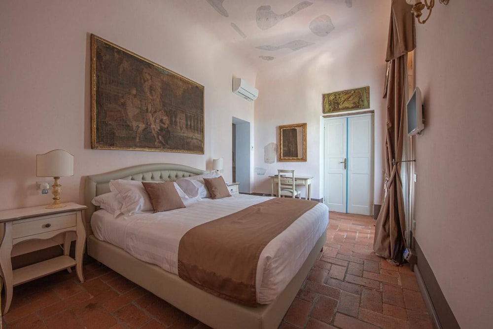 Relais Corte Rodeschi 16/50