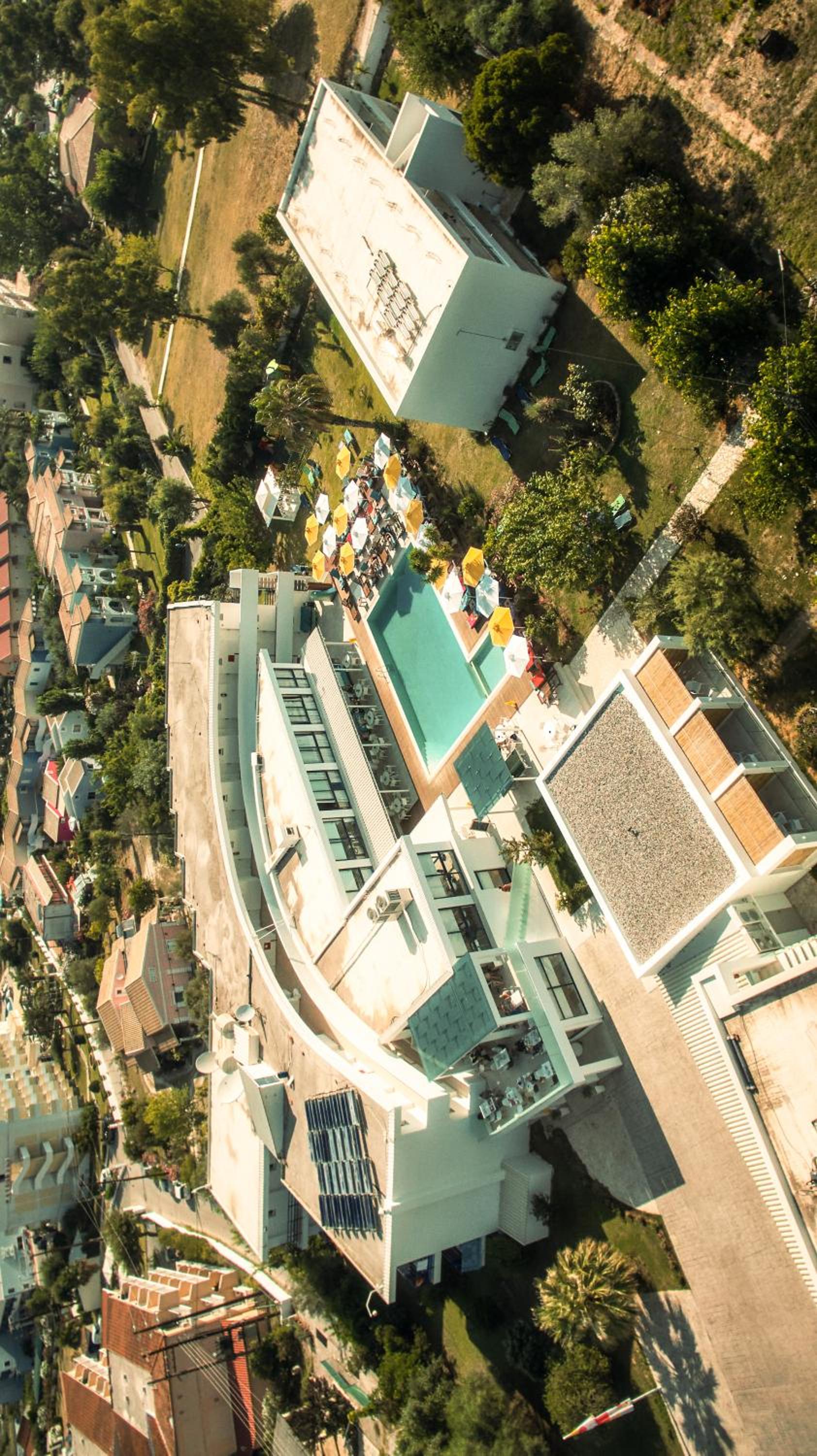 Nasos Hotel and Resort in MESSONGHI