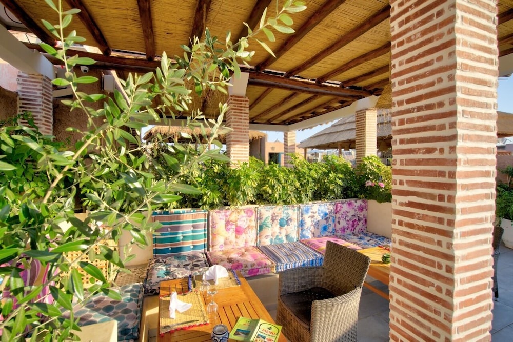 Riad Les Oliviers 40/60