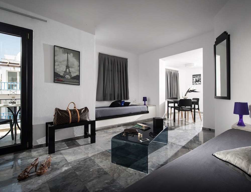 Indigo Suites Collection 33/50
