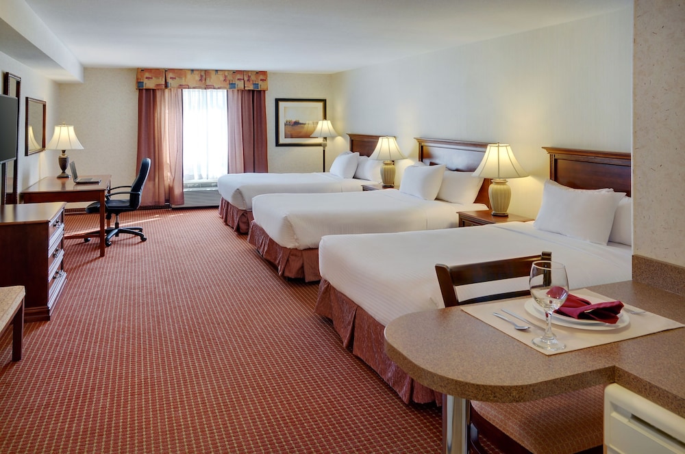 Pomeroy Inn Suites Hotel Dawson Creek 20/63