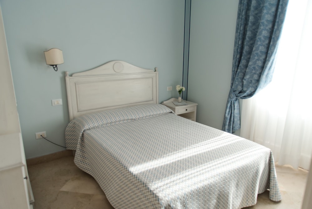 RELAIS ANTICHE SALINE 28/59