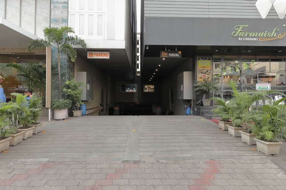 Hotel Sifat International 46/50