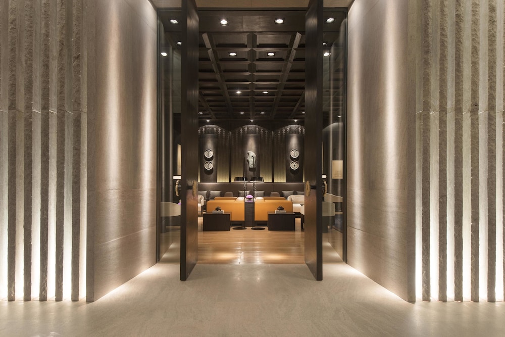 Hyatt Regency Wuhan Optics Valley 5/57