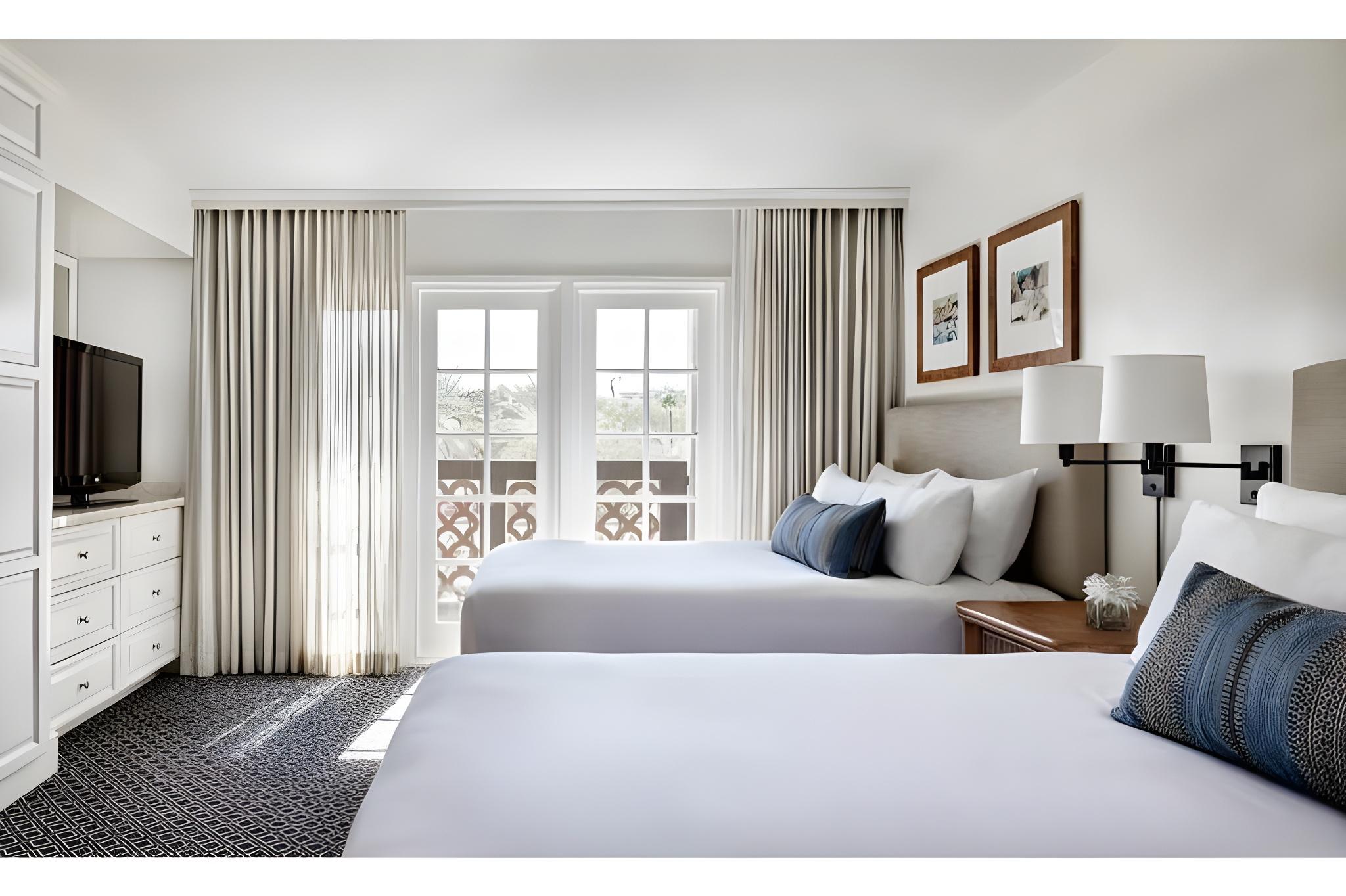 RESORT, SUITE, 2 QUEEN BEDS