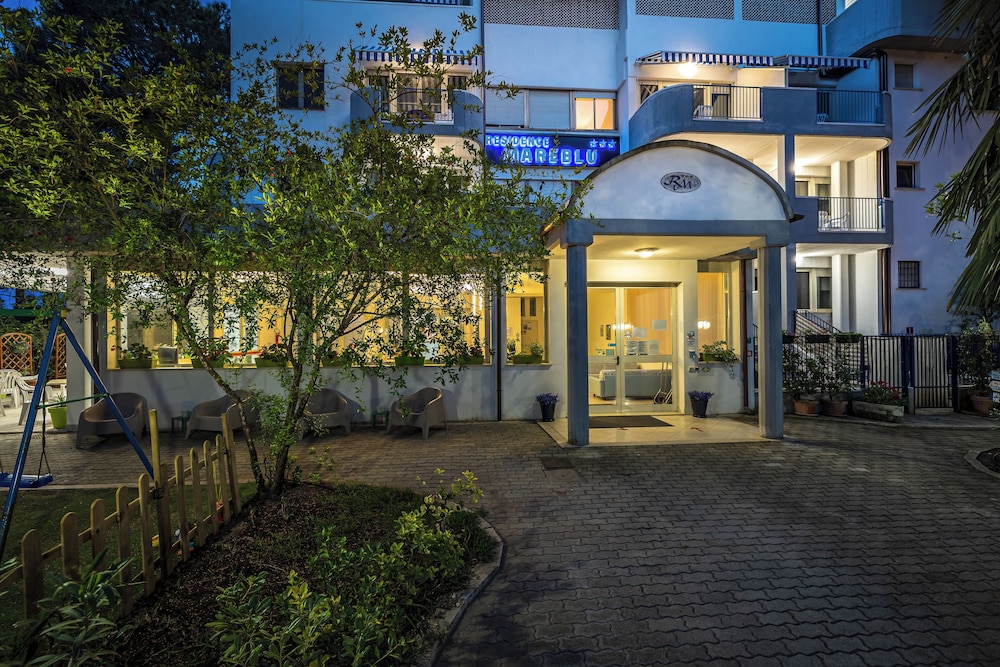 Residence Mareblu 37/50