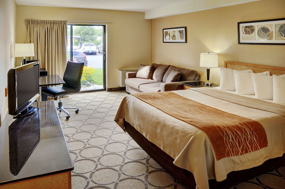 Deluxe, Queen Bed, Ground Floor
