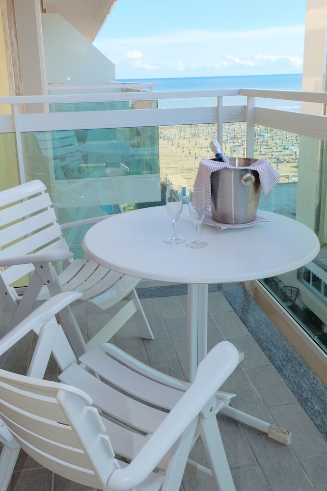 Hotel Orizzonte 50/50