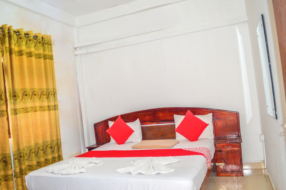 Green View Hotel 33/72