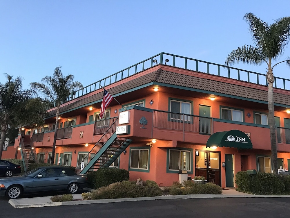 Oakridge Inn 7/53