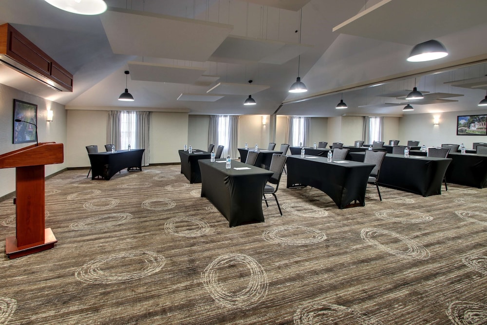 Drury Inn and Suites San Antonio Northwest Medical Center 45/50