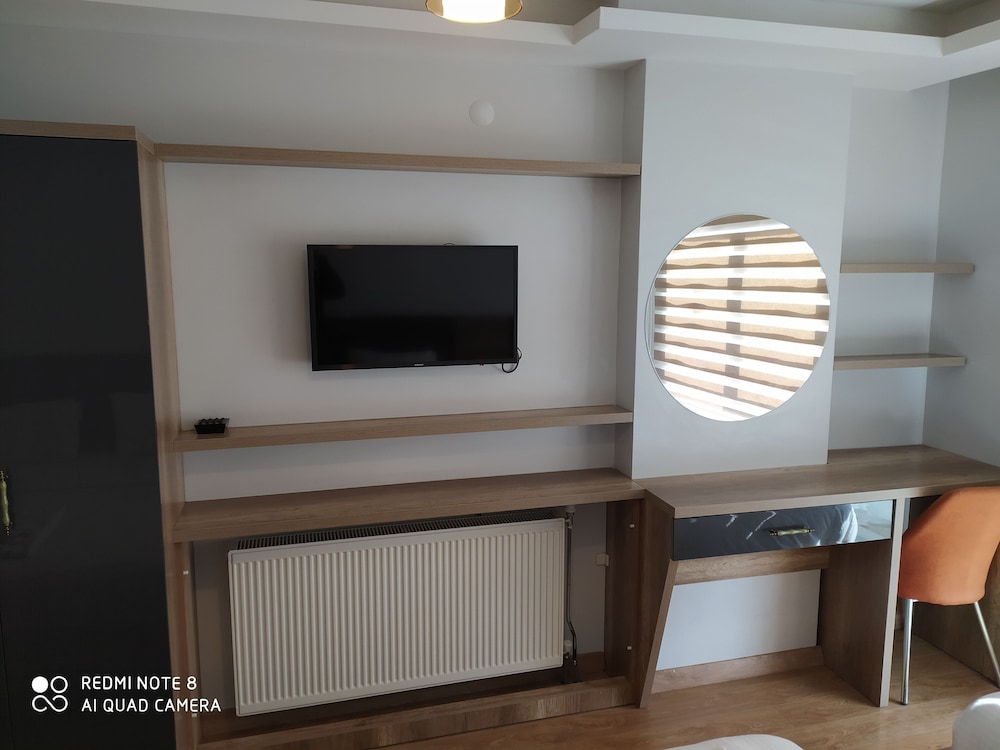 Akdeniz Van Otel 22/28