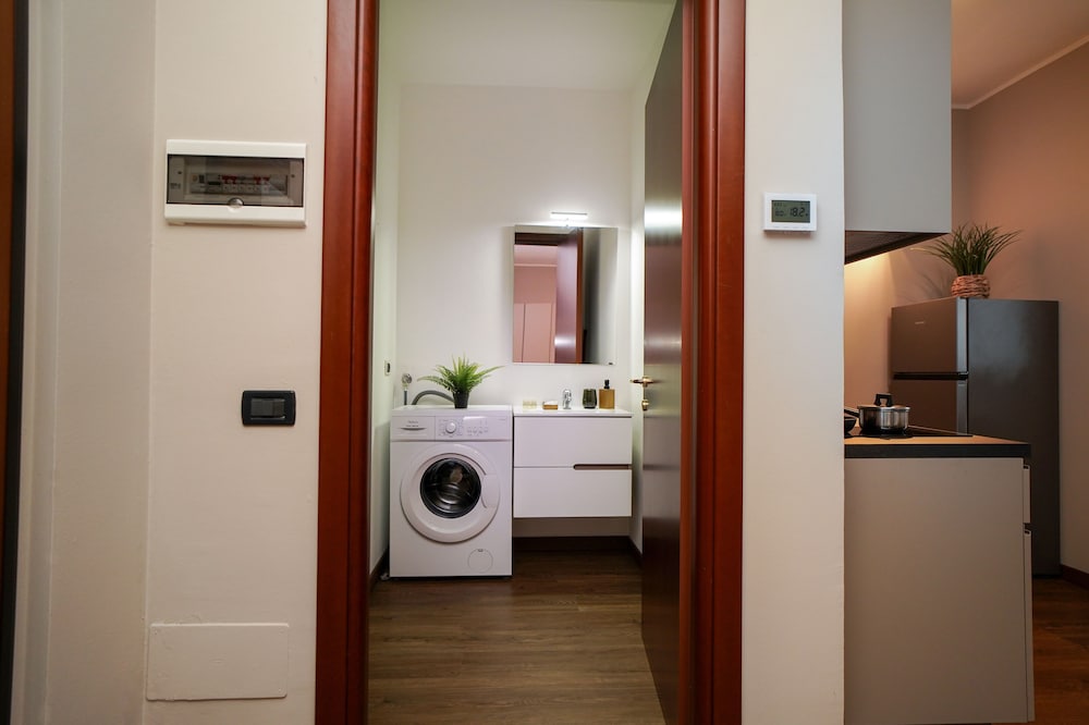 Expo Residence Rho 46/50