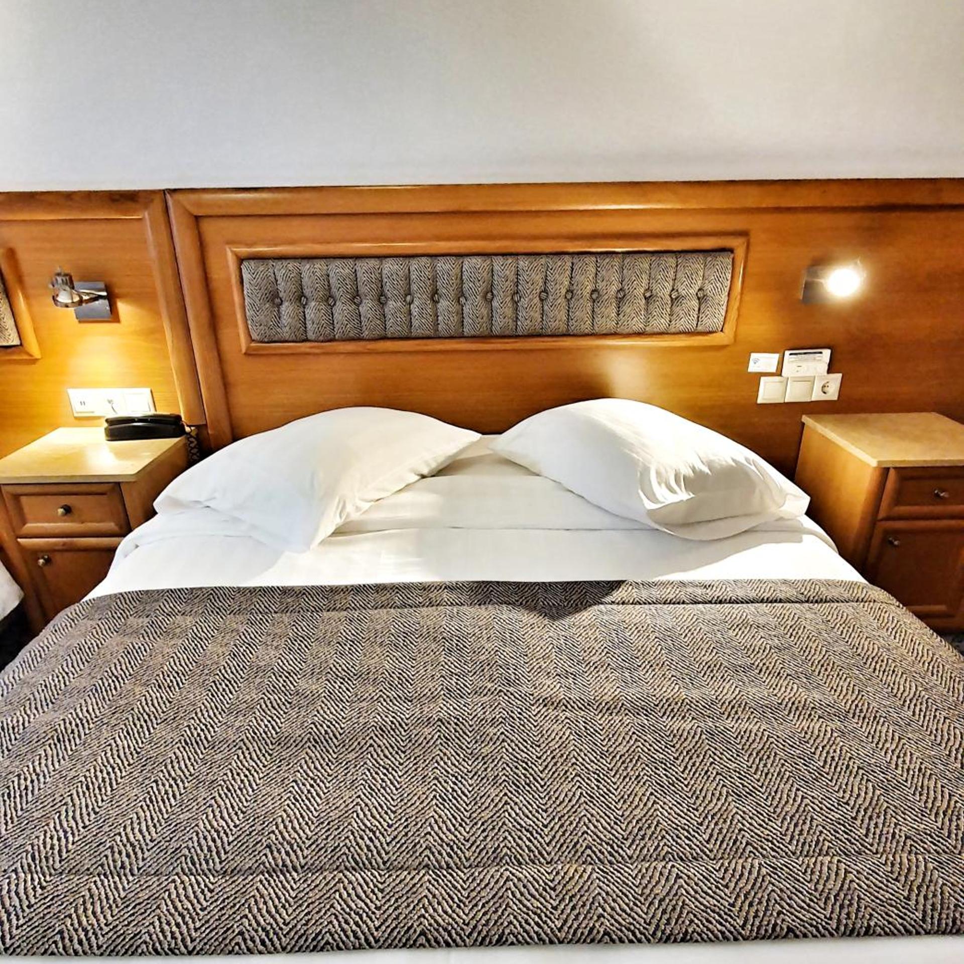 Standard, Double Bed