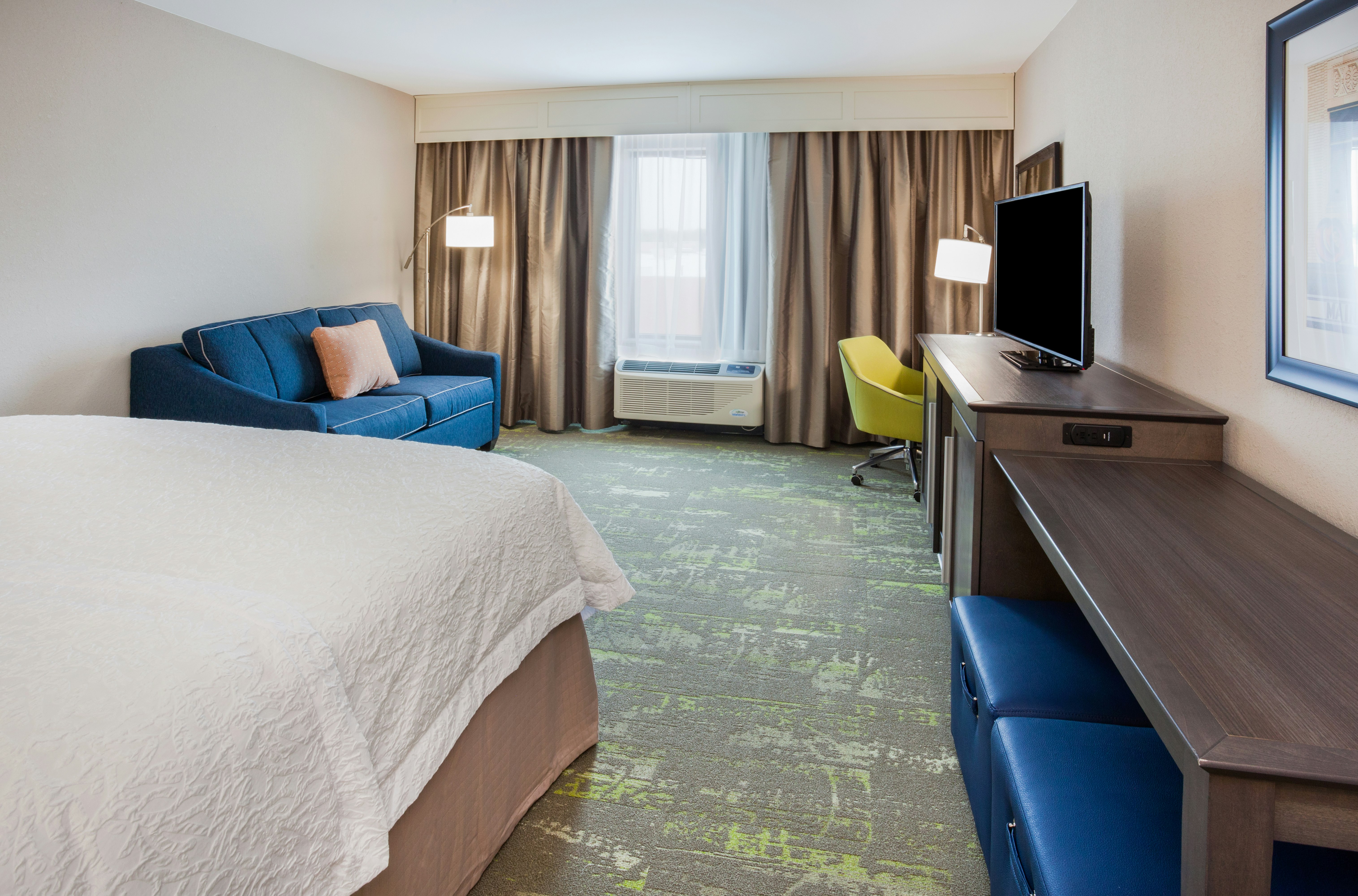 Room, King Bed, Sofa