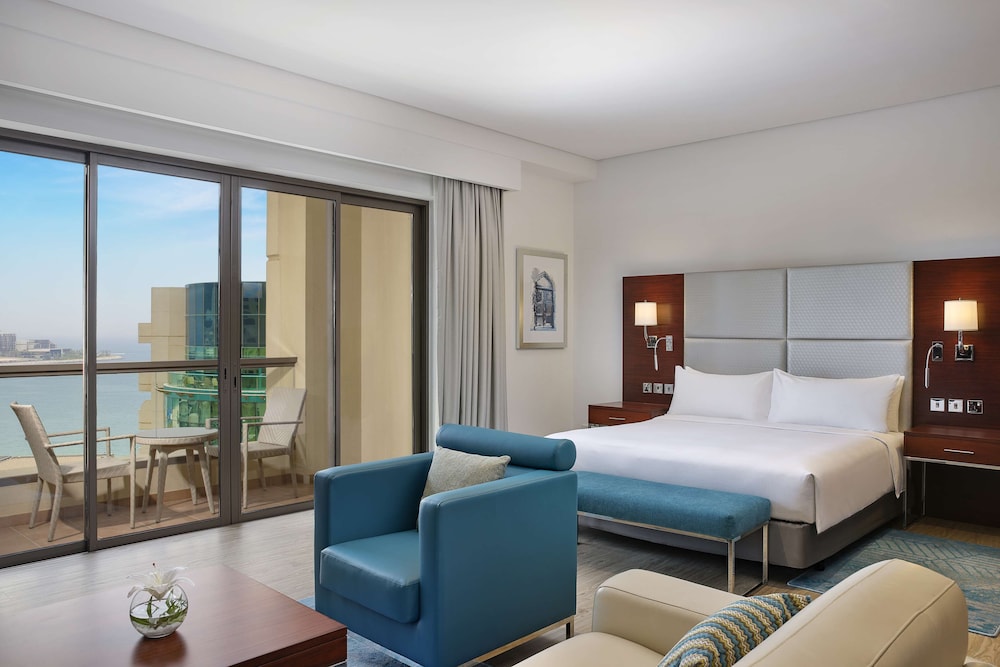 JUNIOR SUITE, KING BED, SEA VIEW, BALCONY