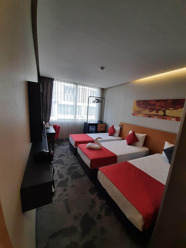 Sapko Airport Hotel 23/46