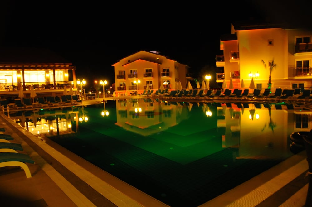 Marcan Resort Hotel 39/42