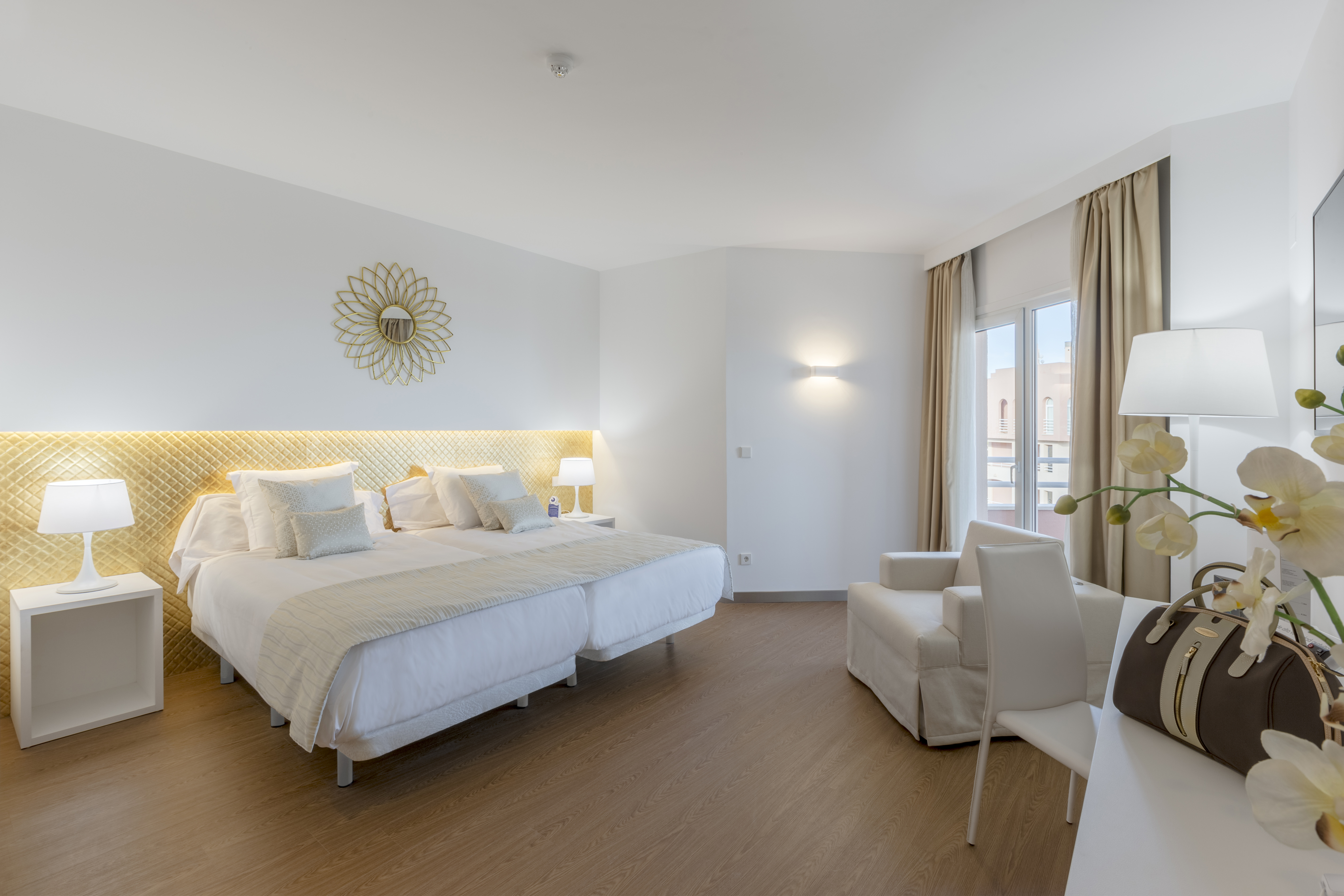 Premium, Double or Twin Bed