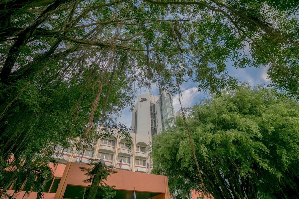 Wangtai Hotel 66/70