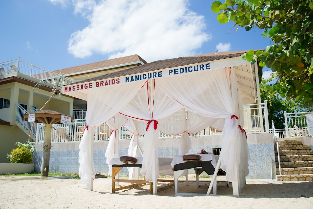 Coco La Palm Seaside Resort 10/69