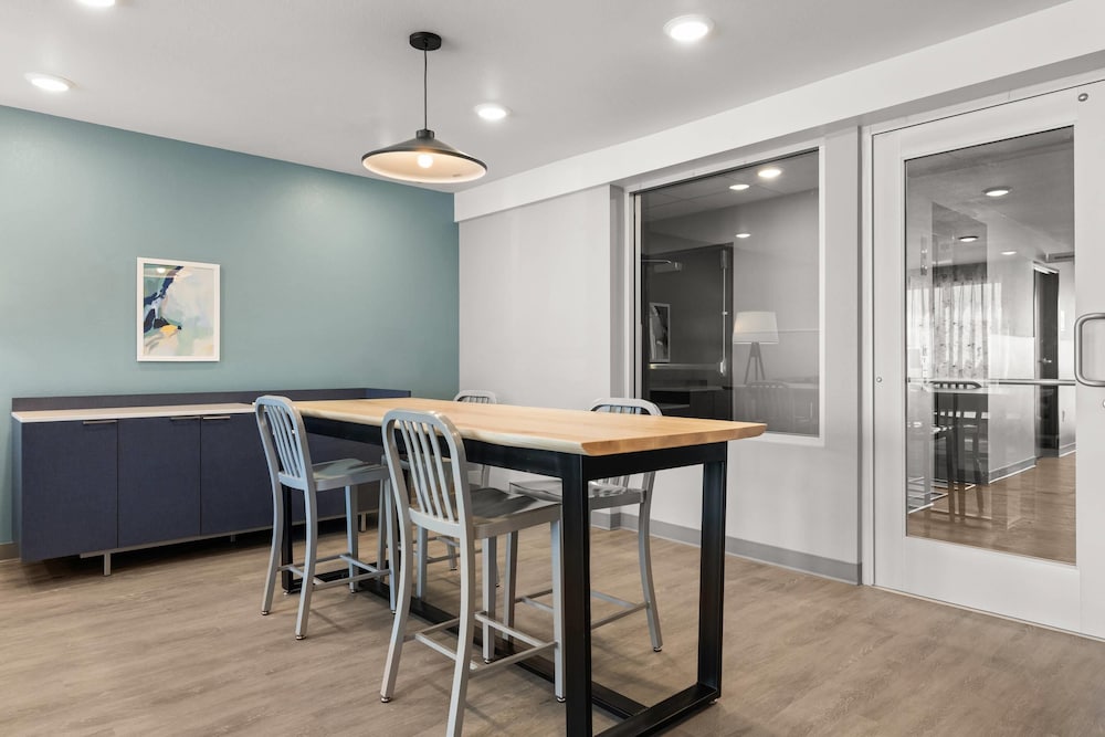 WoodSpring Suites Ceres - Modesto 46/62