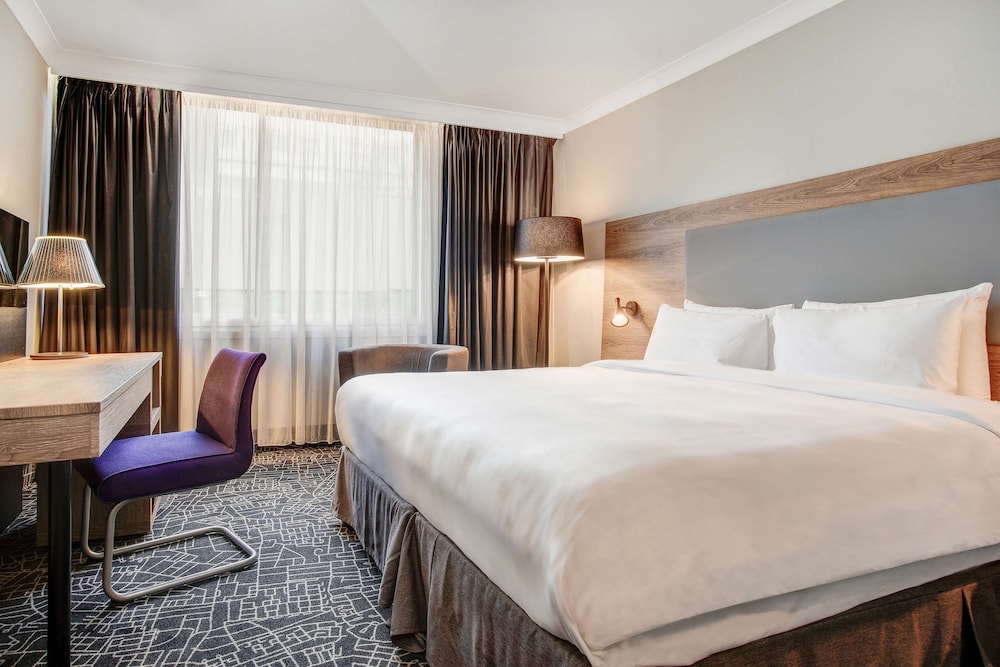Radisson Hotel and Conference Centre London Heathrow 16/49