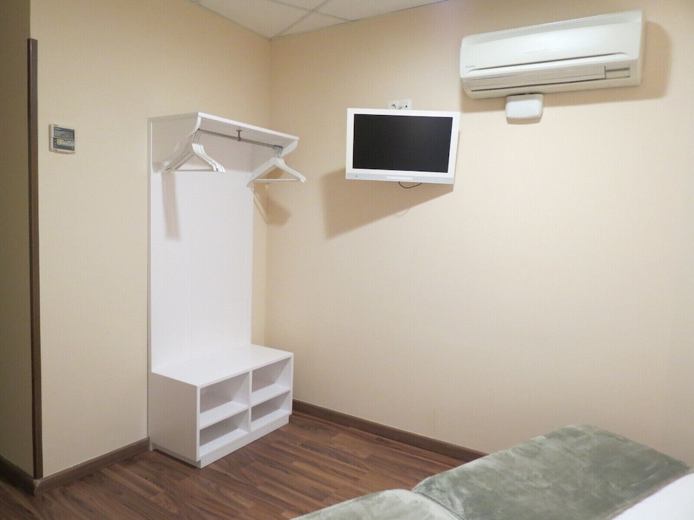Hostal Petit Príncep 27/45