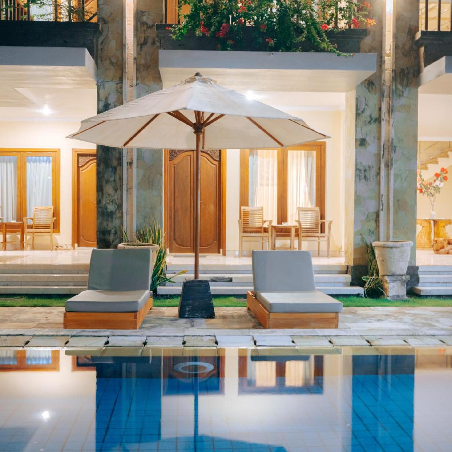 Puri Asih Hotel 37/49