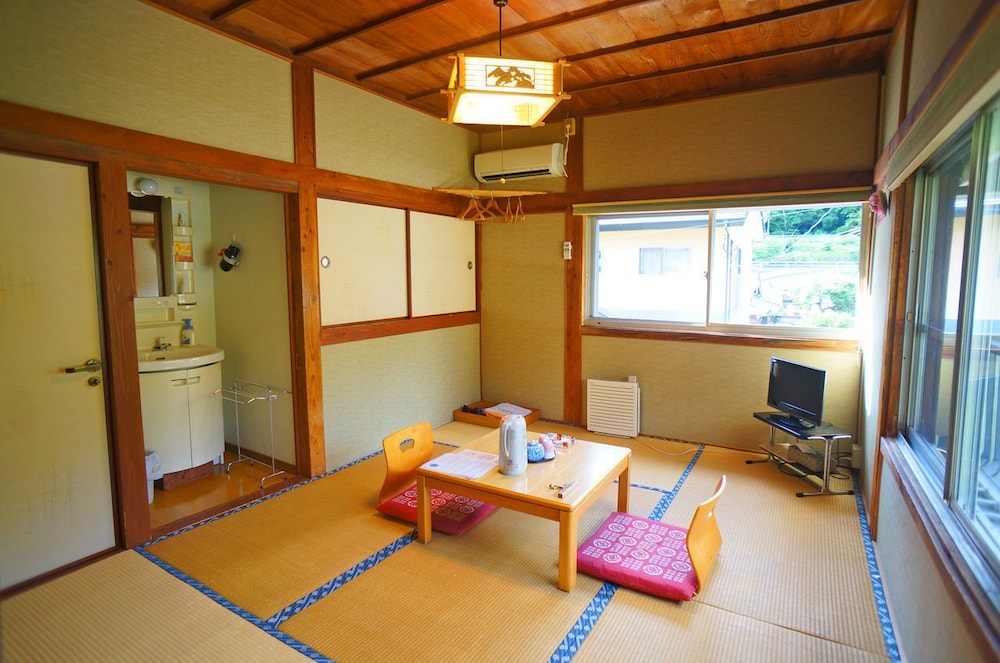 Takaosou 11/50