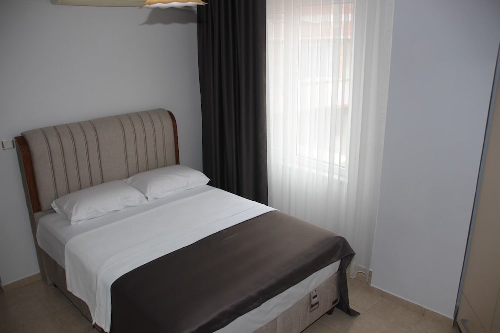Pegasus Motel 10/18