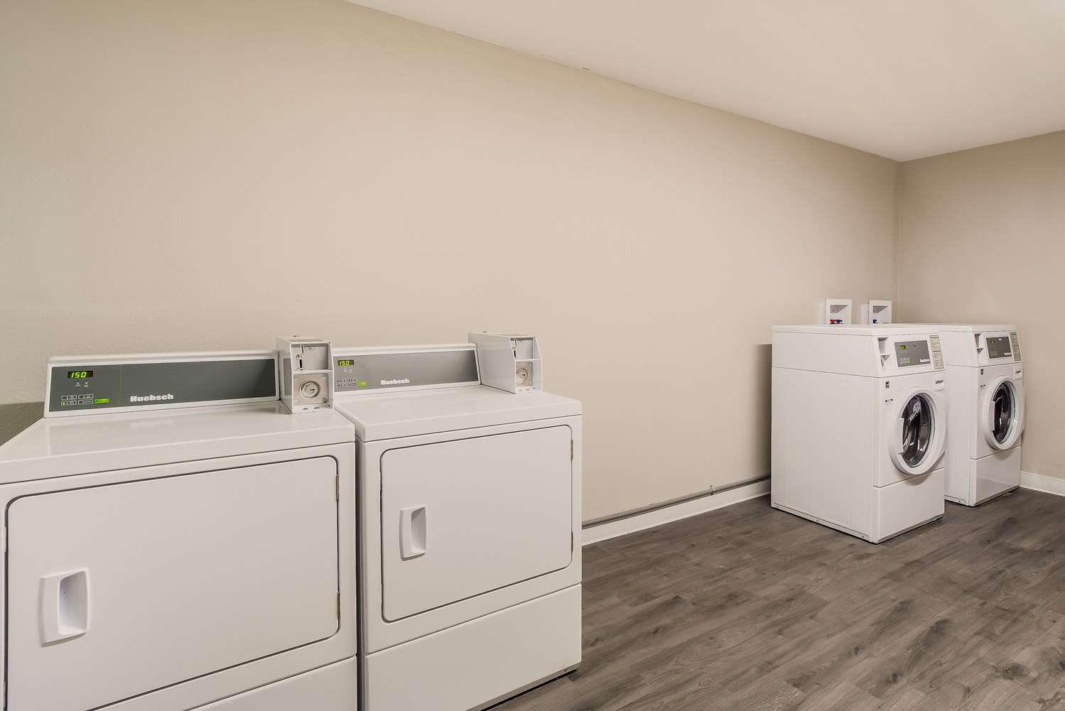 Clarion Inn & Suites Florence - Darlington 20/31