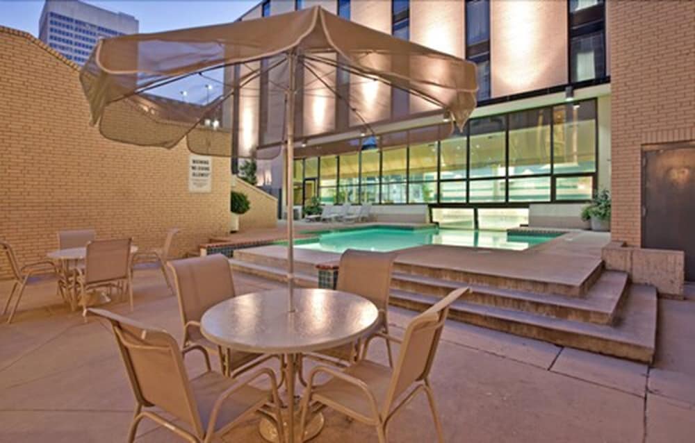 Clayton Plaza Hotel 41/65