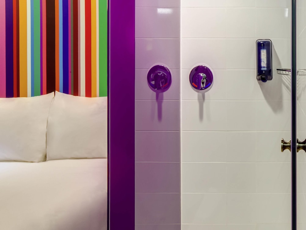 Ibis Styles Mexico Reforma photo2