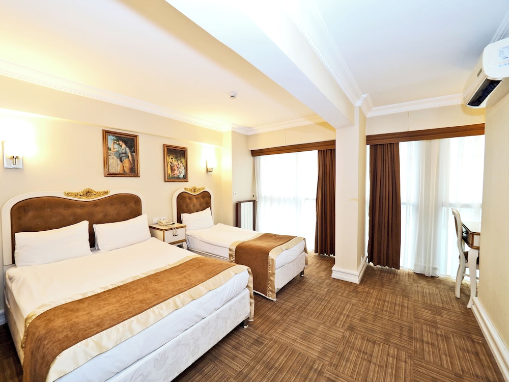 Elysion Hotel 10/48