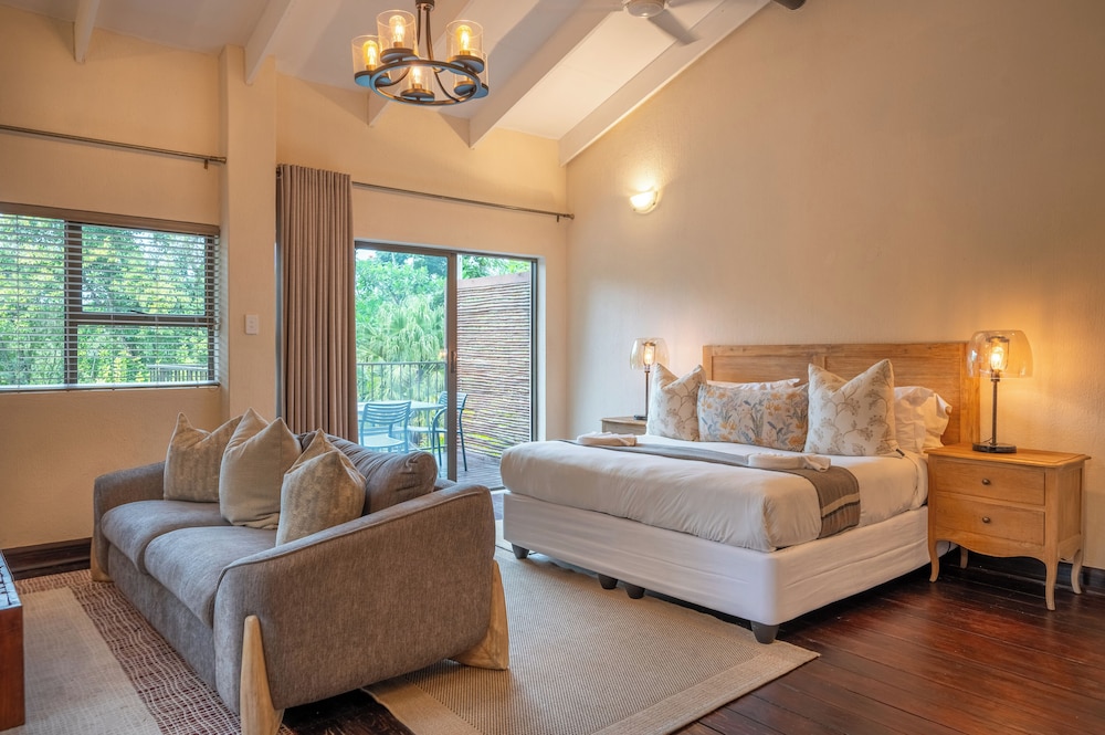 Bushbaby Valley Lodge 17/42