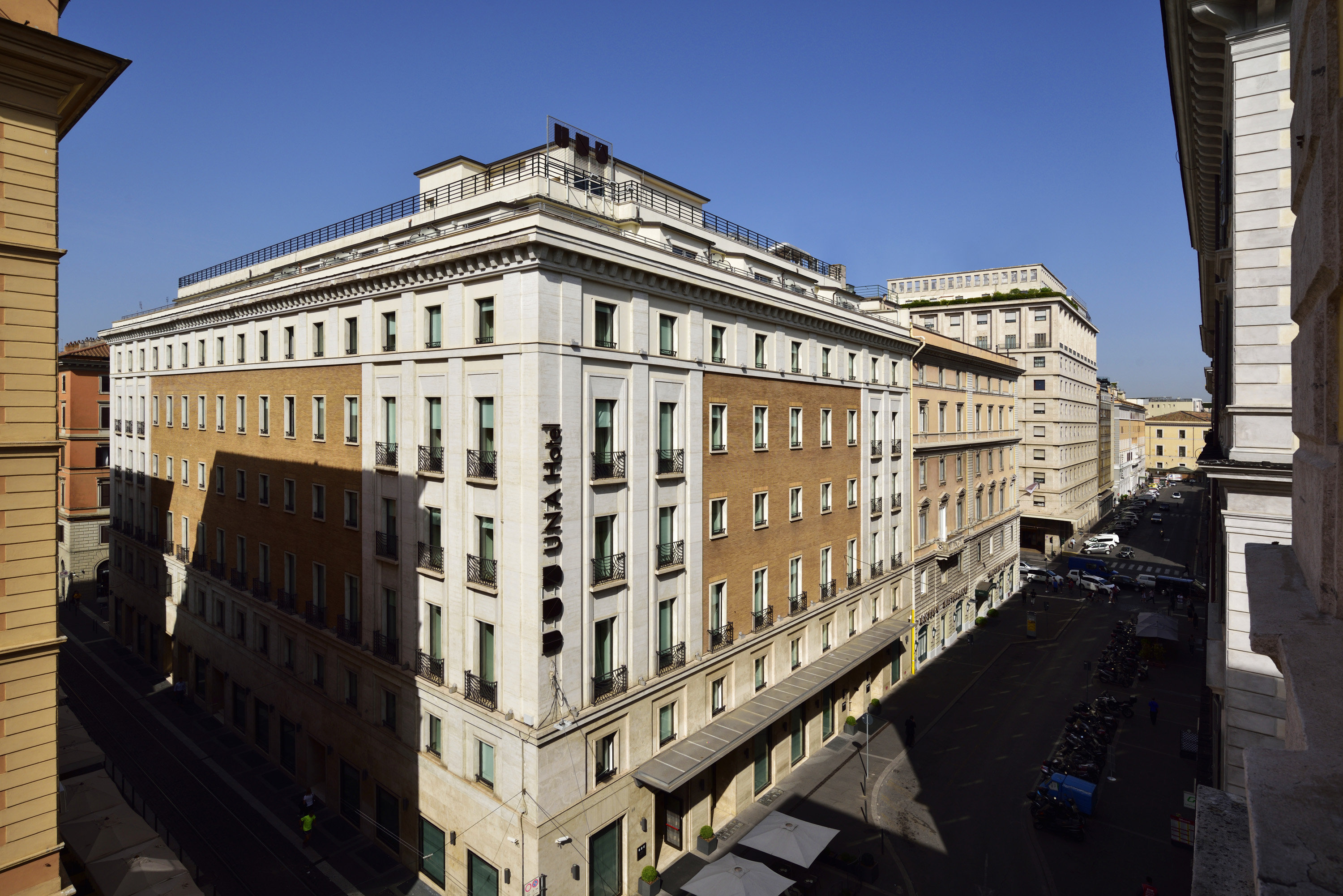 UNAHOTELS Deco Roma 2/79