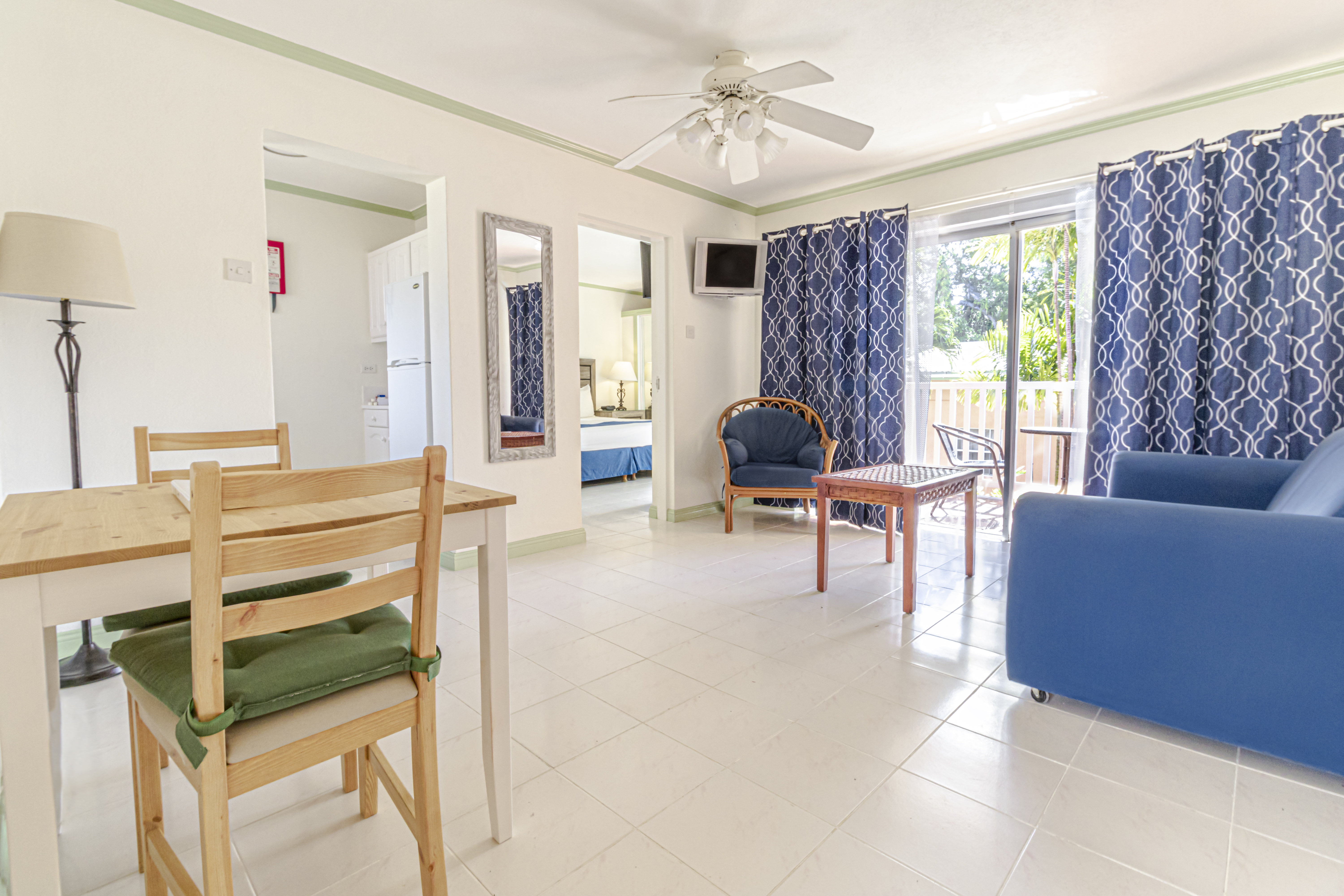 Worthing Court Apartment Hotel 30/44