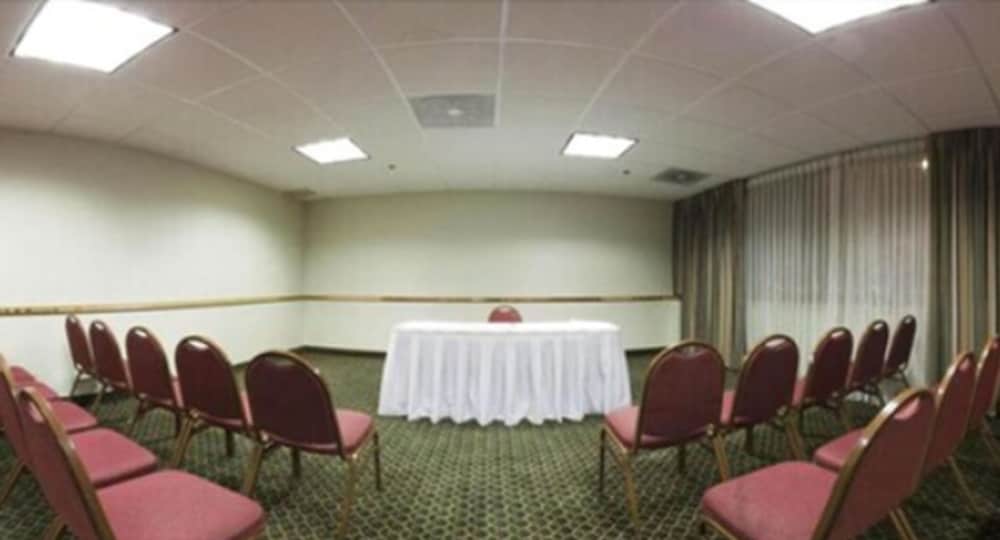 Crowne Plaza Silicon Valley N - Union City 47/57