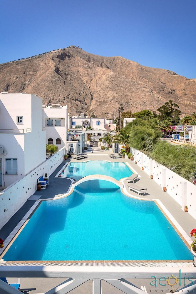 Aeolis Santorini 42/50
