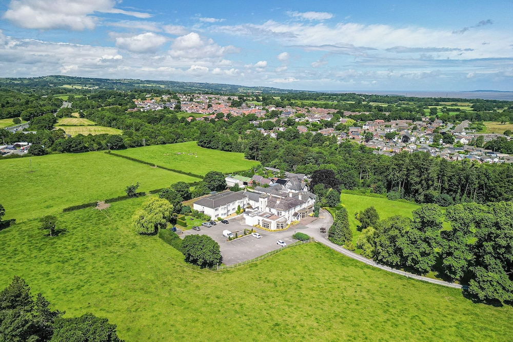 Northop Hall Country House Hotel 63/66