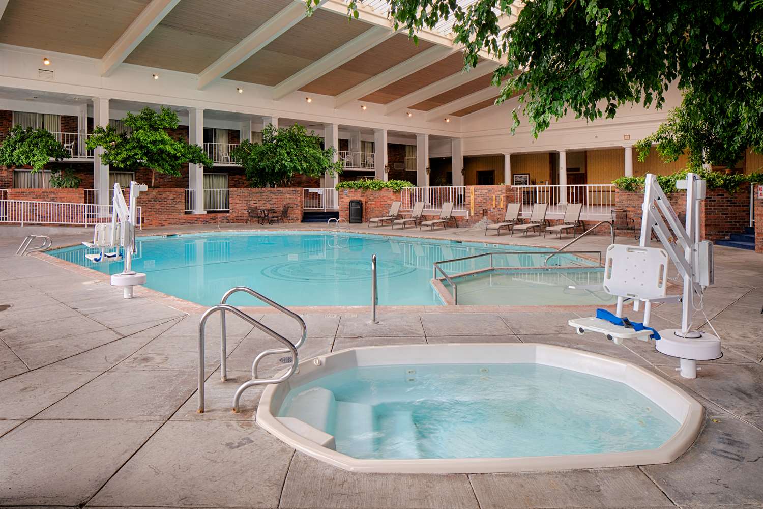 Red Lion Hotel Pocatello 26/52