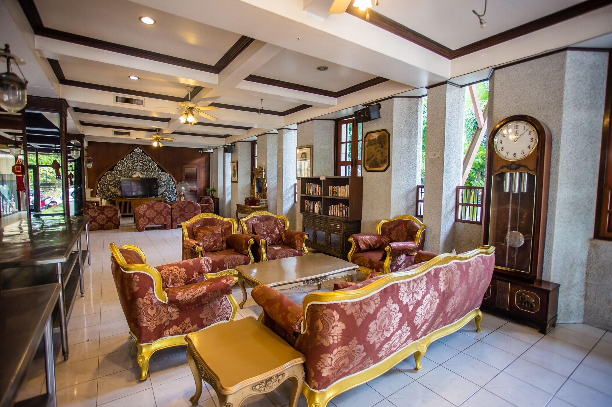 Prince Hotel 13/19