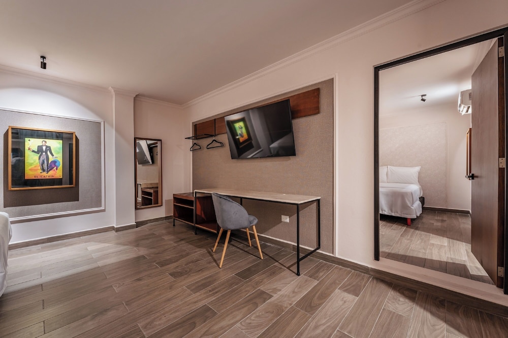 Hotel MID Project 44/58