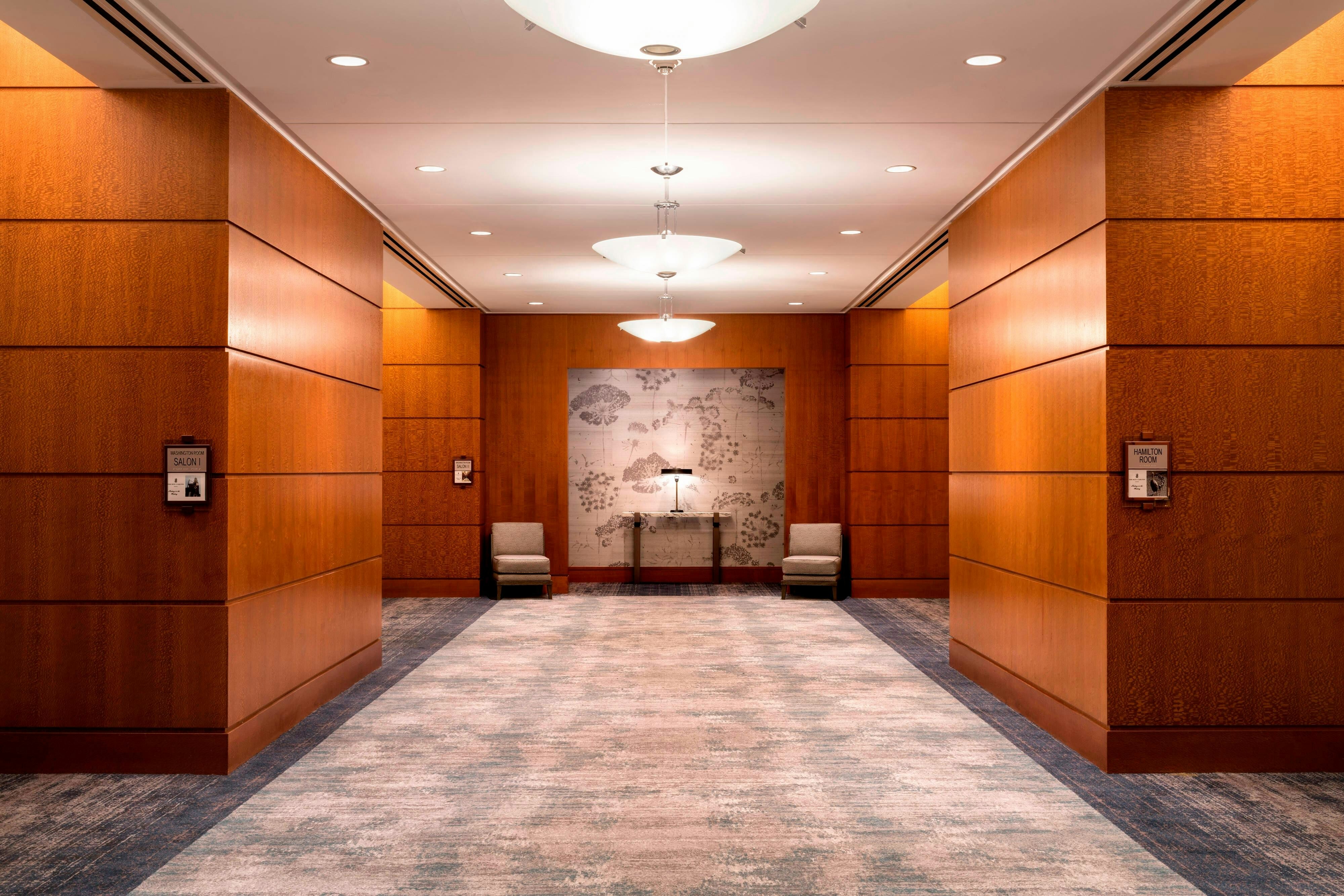 Lobby at THE RITZ-CARLTON BOSTON, BOSTON - MA