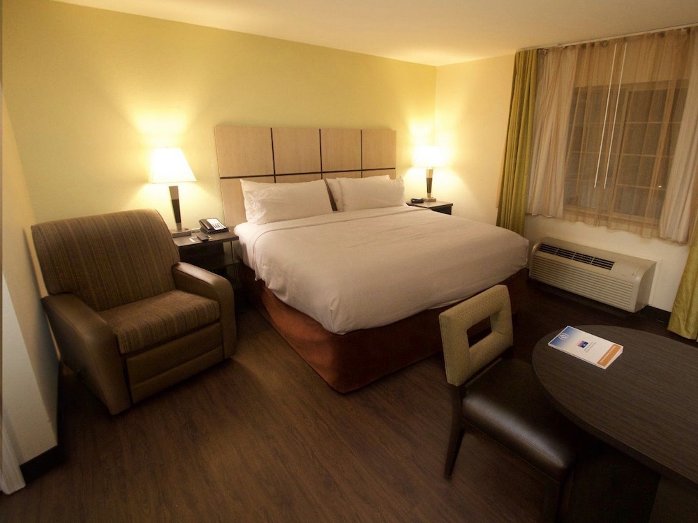 Candlewood Suites West Little Rock 18/62