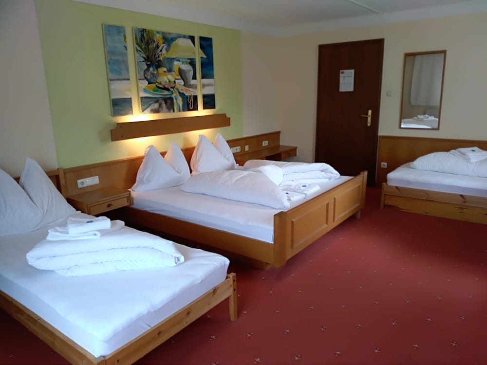 Hotel Wiesenhof 23/54