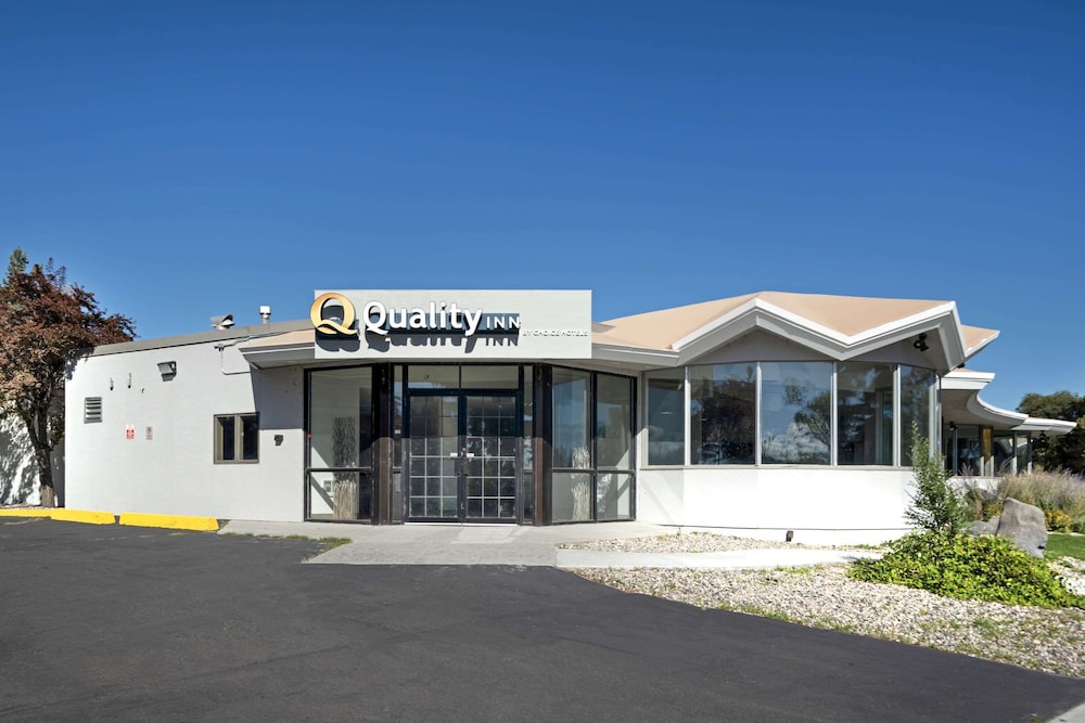 Quality Inn Idaho Falls 3/56