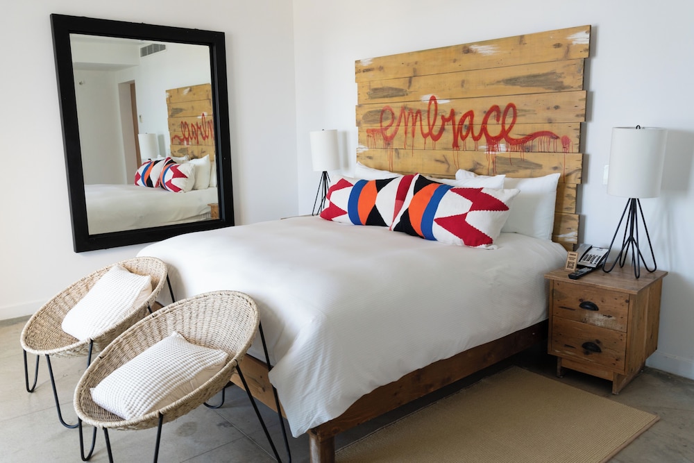 1 Bedroom, Penthouse Suite, King Bed
