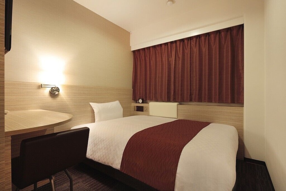 VIA INN SHIN-OSAKA WEST 20/42